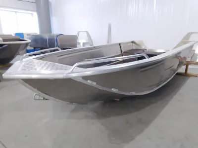 Лодка Lord River Rest 39