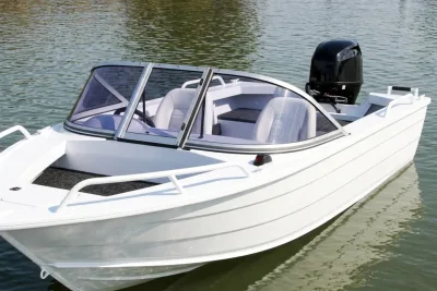 FreeStyle 475 Bow rider