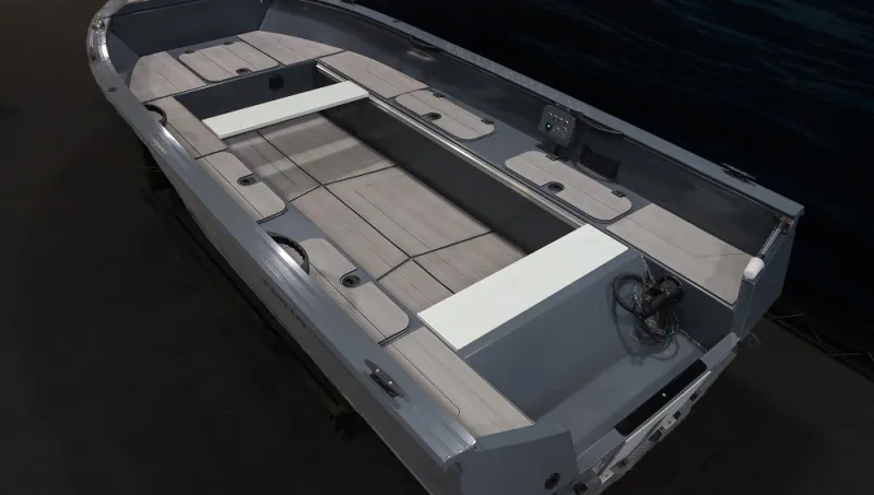 Алюминиевая лодка VERTA 400 Pro, фото: 10