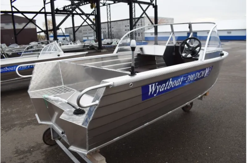 Моторная лодка Wyatboat-390 DCM Увеличенный борт, фото: 37