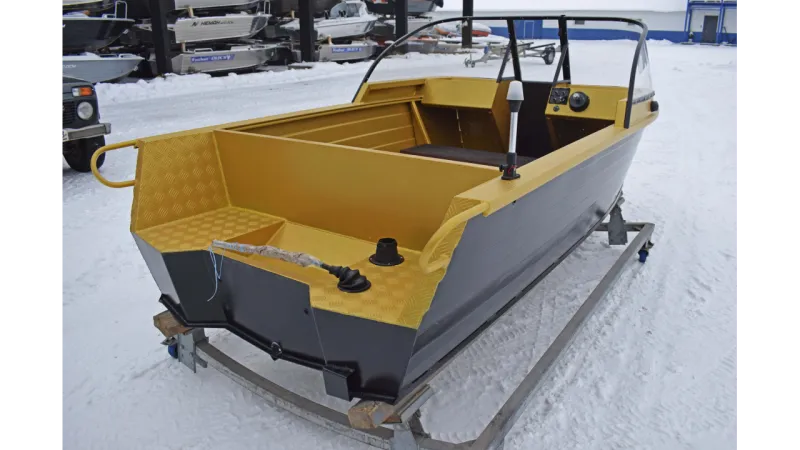 Моторная лодка Wyatboat-390 DCM Увеличенный борт, фото: 2