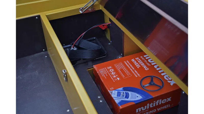 Моторная лодка Wyatboat-390 DCM Увеличенный борт, фото: 1