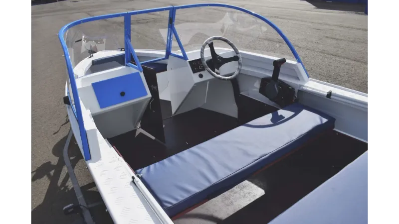 Алюминиевая лодка Wyatboat-390 DCM, фото: 1