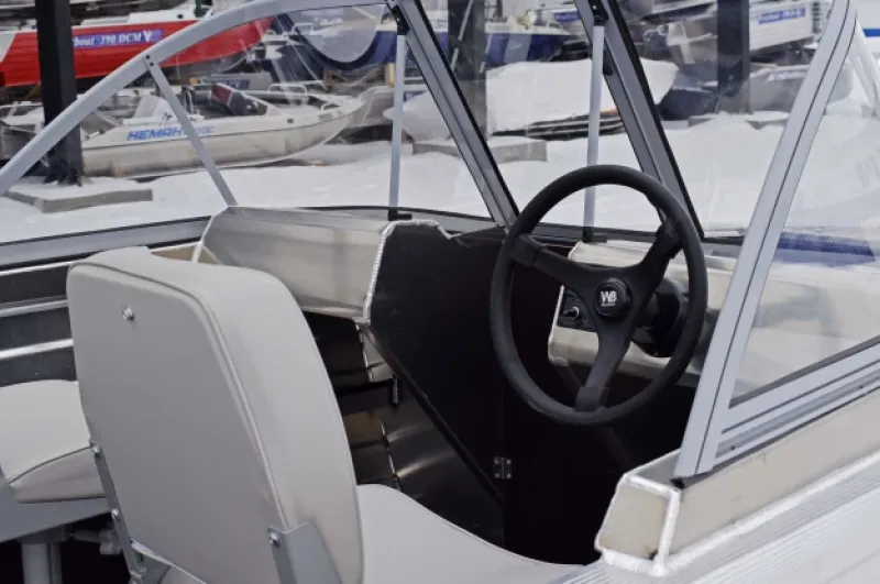 Моторная лодка Неман-420 DCM, фото: 40