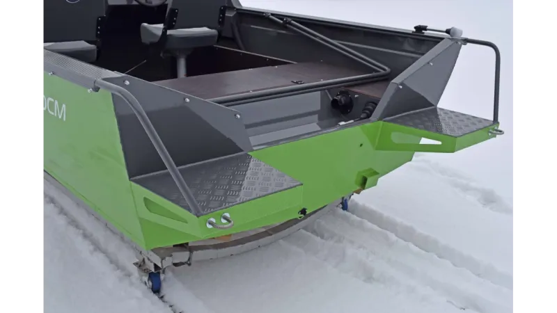 Моторная лодка Неман-420 DCM, фото: 9