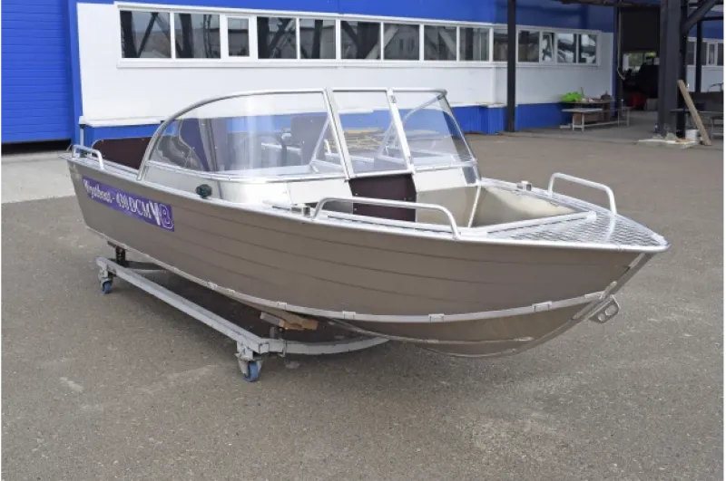 Моторная лодка Wyatboat-430 DCM, фото: 22