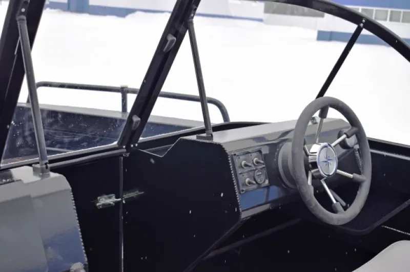 Моторная лодка Неман-450 DC, фото: 20