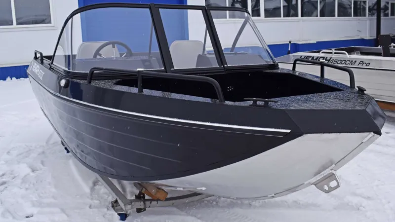 Моторная лодка Неман-450 DC, фото: 11