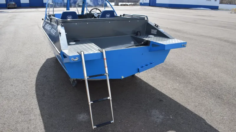 Моторная лодка Неман-450 DC, фото: 1