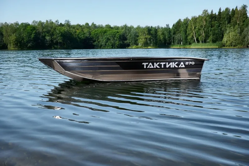 Пластиковая лодка Тактика 270, фото: 3