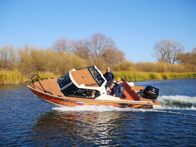 Алюминиевая лодка Салют-585 HT, фото: 4