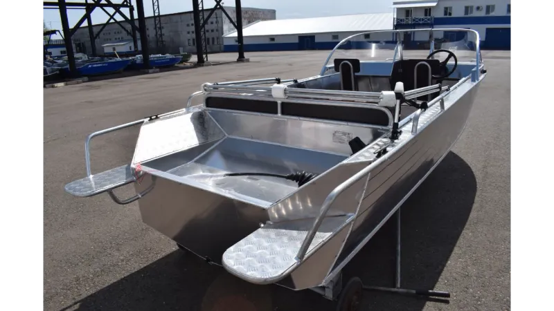 Алюминиевая лодка WYATBOAT-550 DCM, фото: 5