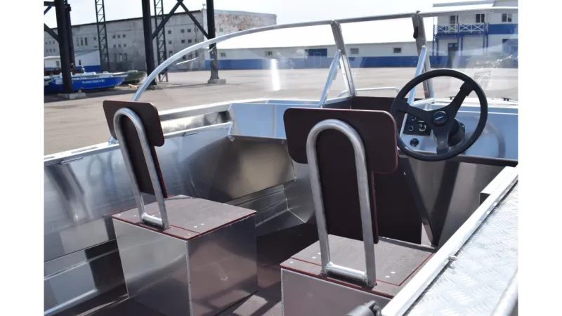 Алюминиевая лодка WYATBOAT-550 DCM, фото: 4