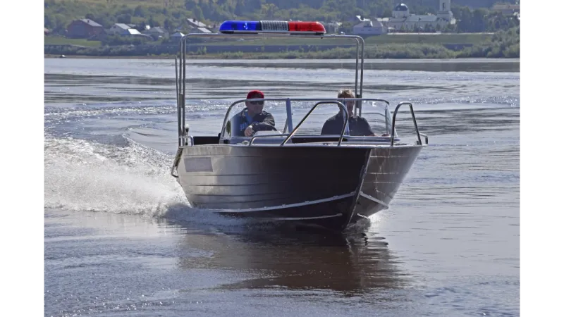 Моторная лодка Неман-500 DCM, фото: 8