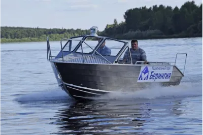 Лодка Неман 550