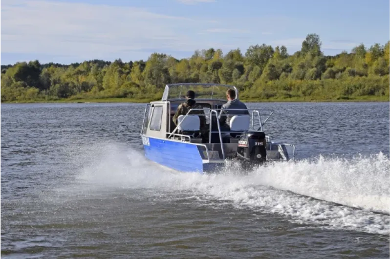 Алюминиевая лодка Неман 550 с каютой, фото: 8