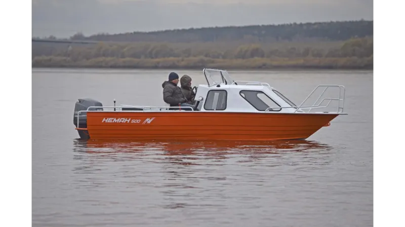 Алюминиевая лодка Неман-500 (каютный), фото: 5