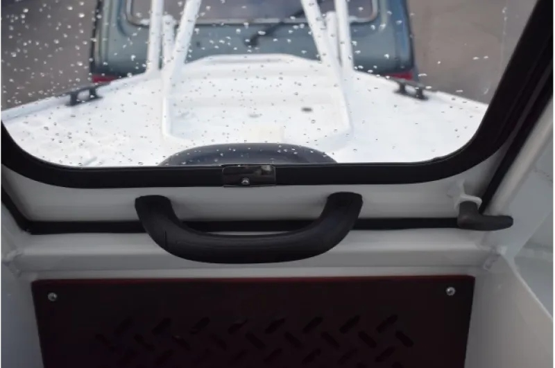 Алюминиевая лодка Неман-500 (закрытая рубка), фото: 36