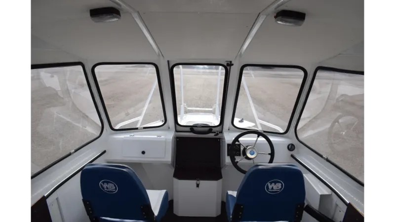 Алюминиевая лодка Неман-500 (закрытая рубка), фото: 24