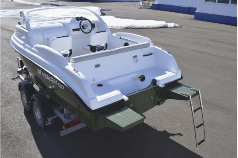 Алюминиевая лодка Neman-550 с каютой, фото: 19