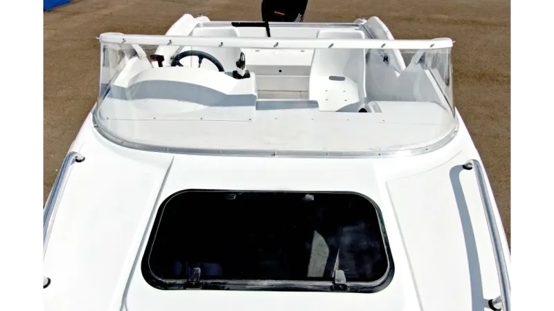 Алюминиевая лодка Neman-550 с каютой, фото: 12