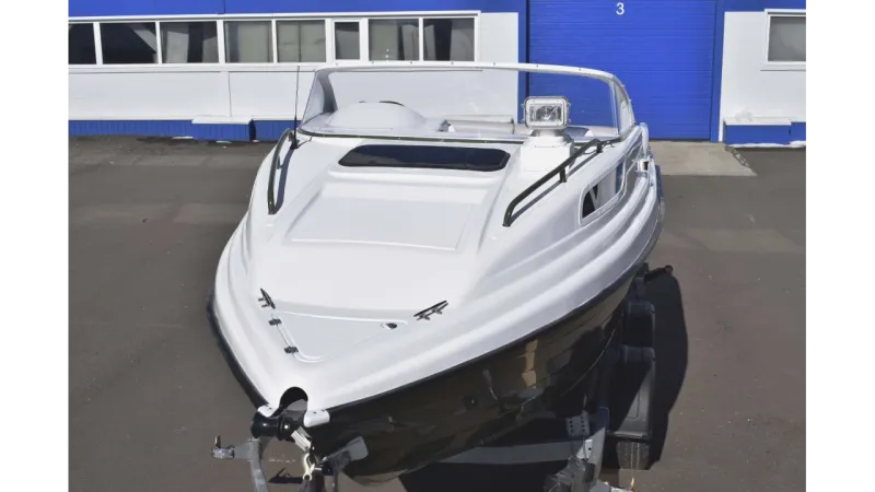 Алюминиевая лодка Neman-550 с каютой, фото: 6