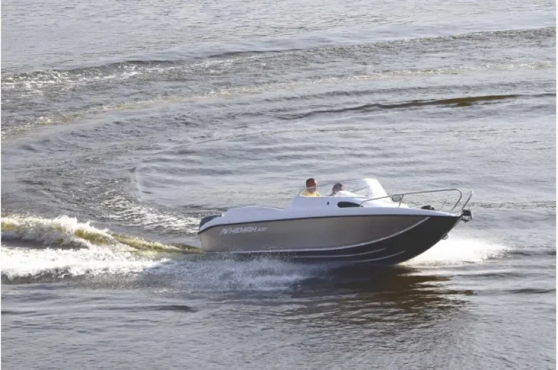 Катер Neman-530 с каютой, фото: 25