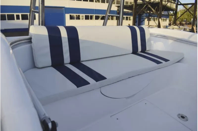 Катер Neman-530 с каютой, фото: 21