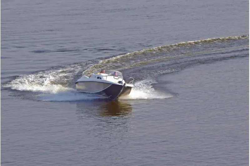 Катер Neman-530 с каютой, фото: 16