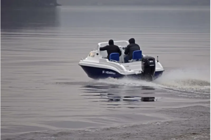 Стеклопластиковая лодка Neman-500 с каютой, фото: 23