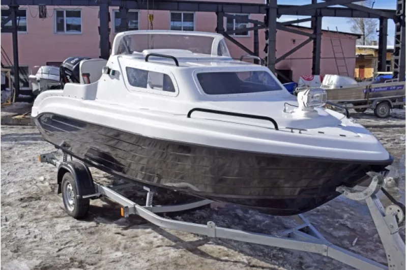 Стеклопластиковая лодка Neman-500 с каютой, фото: 16