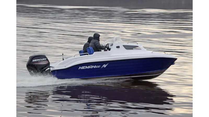 Стеклопластиковая лодка Neman-500 с каютой, фото: 12