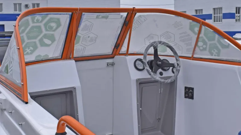 Стеклопластиковая лодка Neman-500 Open, фото: 4