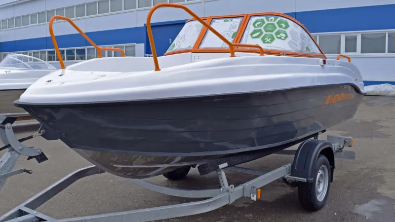 Стеклопластиковая лодка Neman-500 Open, фото: 2