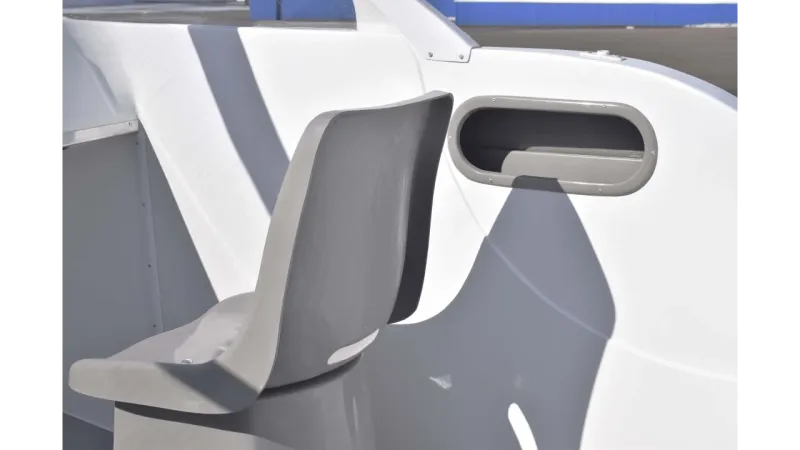 Стеклопластиковая лодка Neman-500 P, фото: 7