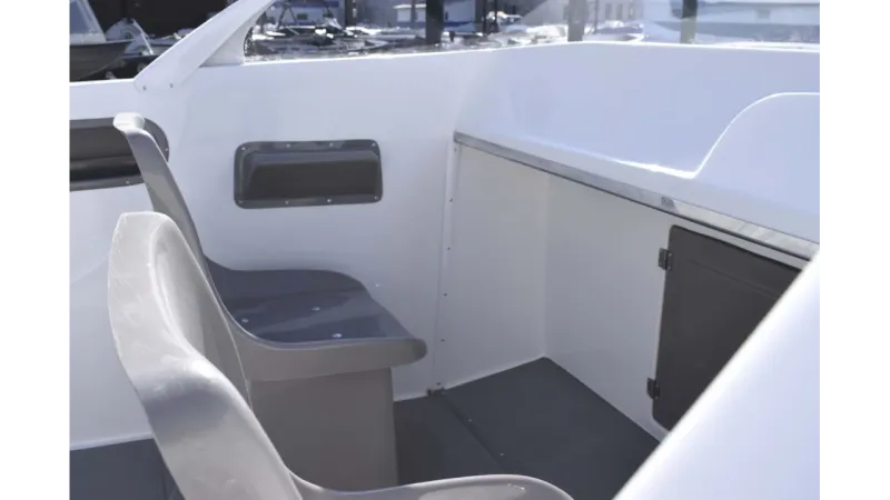 Стеклопластиковая лодка Neman-500 P, фото: 6