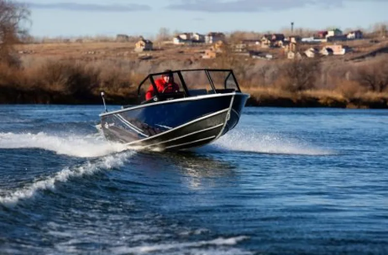 Алюминиевая лодка Салют 585 BR, фото: 3