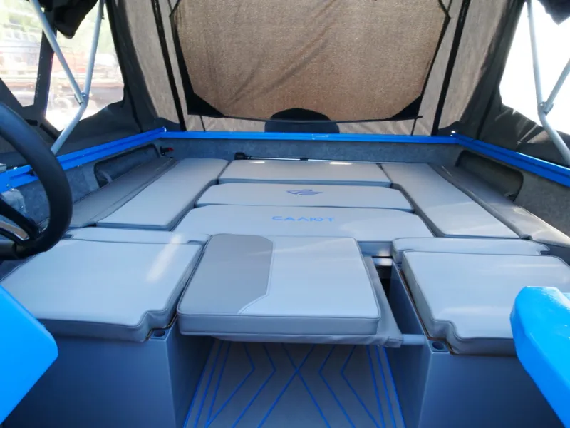 Катер Салют 585 BR, фото: 18