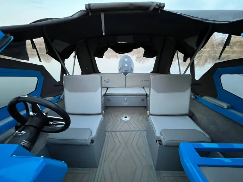 Катер Салют 585 BR, фото: 23