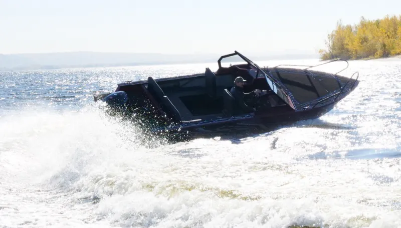 Пластиковая лодка Салют 585 BD (BowDeck), фото: 104