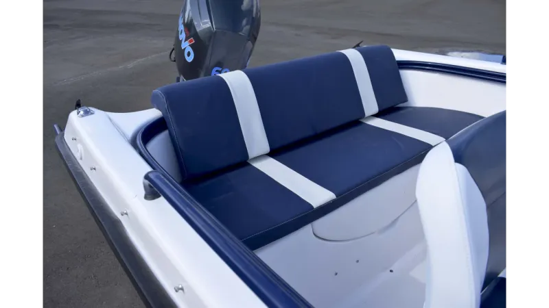 Стеклопластиковая лодка Wyatboat-470 Open, фото: 3