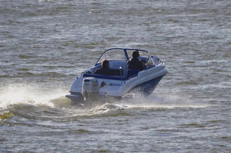 Стеклопластиковая лодка Neman-450 Open, фото: 16