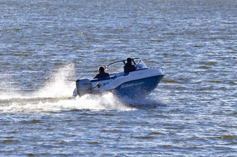 Стеклопластиковая лодка Neman-450 Open, фото: 13