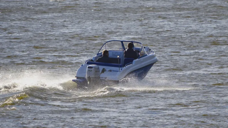 Стеклопластиковая лодка Neman-450 Open, фото: 7