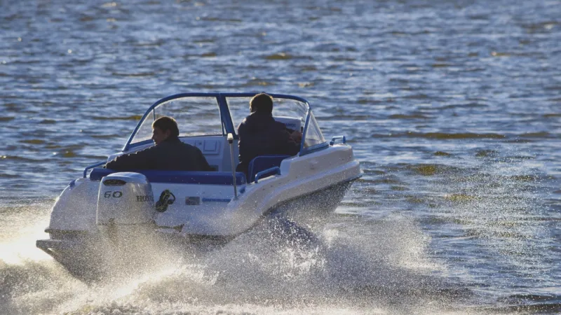 Стеклопластиковая лодка Neman-450 Open, фото: 2