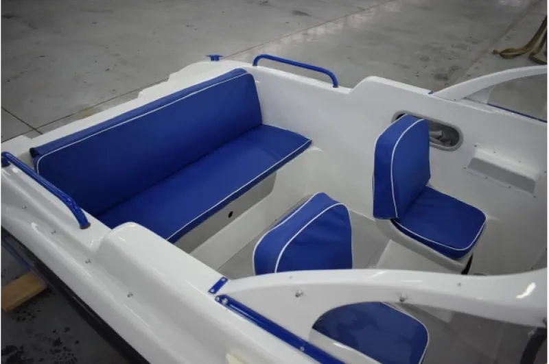 Стеклопластиковая лодка Неман-450, фото: 9