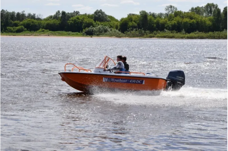 Стеклопластиковая лодка Wyatboat-430 DC, фото: 17