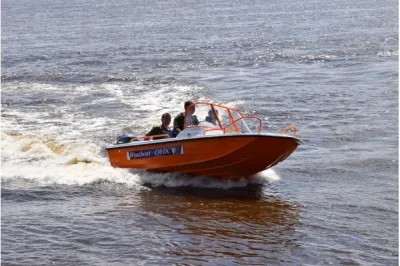Лодка Wyatboat-430 DC