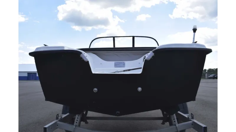 Стеклопластиковая лодка Wyatboat-430 DC, фото: 10