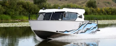 Лодка REALCRAFT 700 Cabin